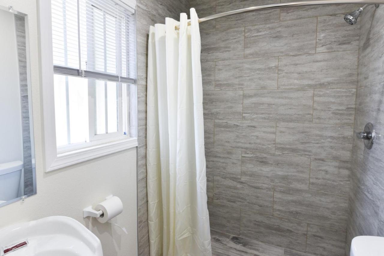 Holly Park Motel Near Lax Lennox 외부 사진